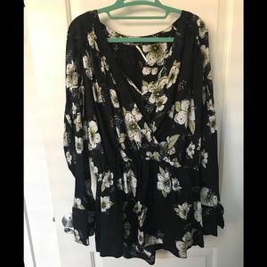 Free people blouse- size M but plus size friendly!